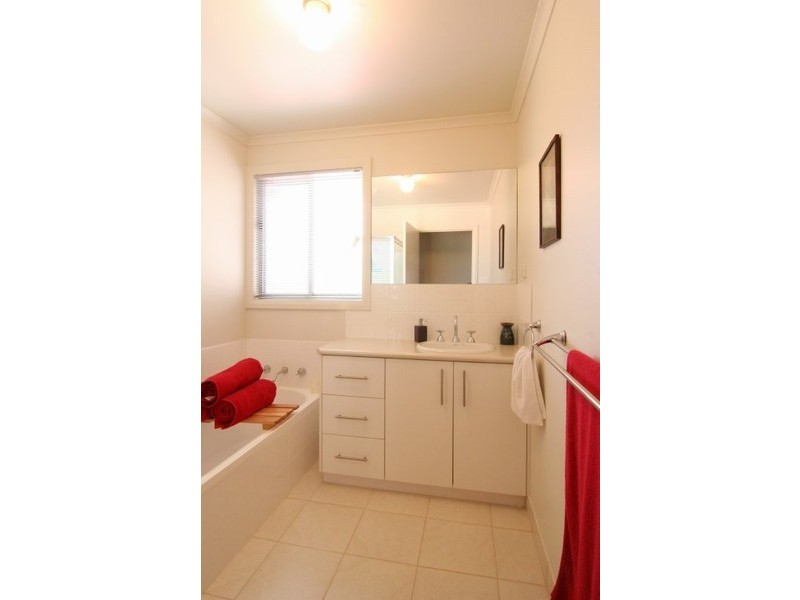 21 Bethune Place, Newnham TAS 7248