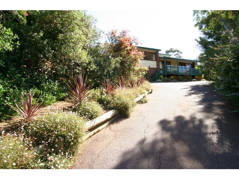 13 Kensington Gardens, Norwood TAS 7250