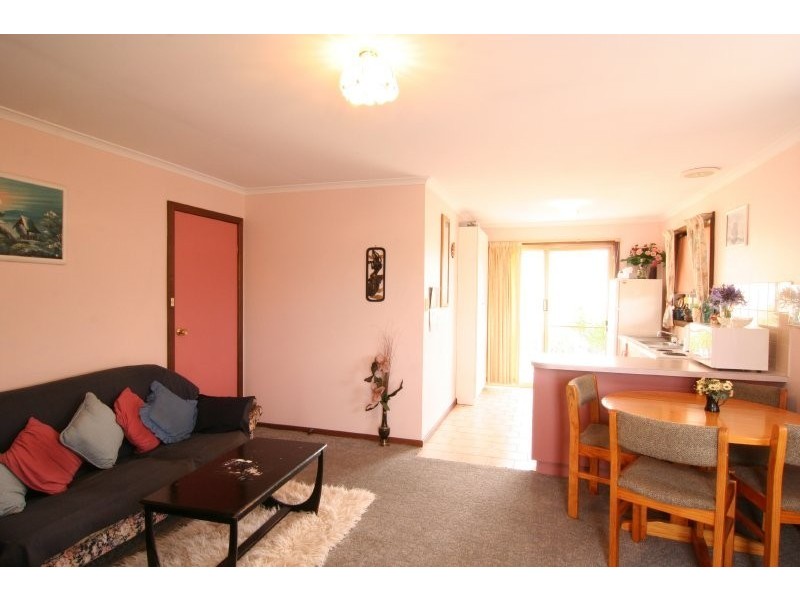 1/3 Buckingham Place, Prospect TAS 7250