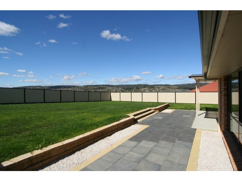105 Mount Stuart Drive, Newnham TAS 7248
