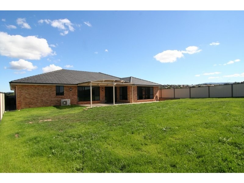 105 Mount Stuart Drive, Newnham TAS 7248