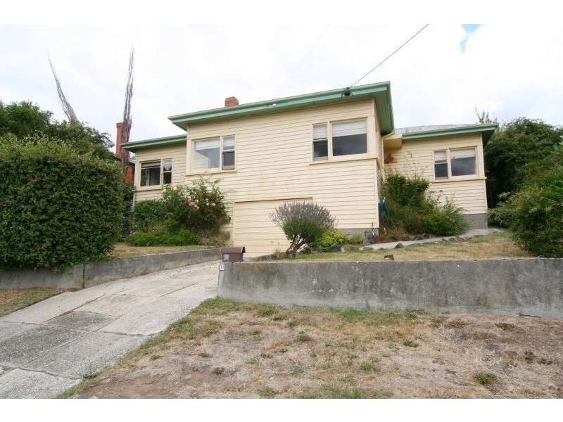 73 Forest Road, Trevallyn TAS 7250