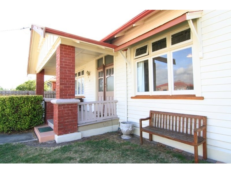 10 DIneen Street, Mowbray TAS 7248