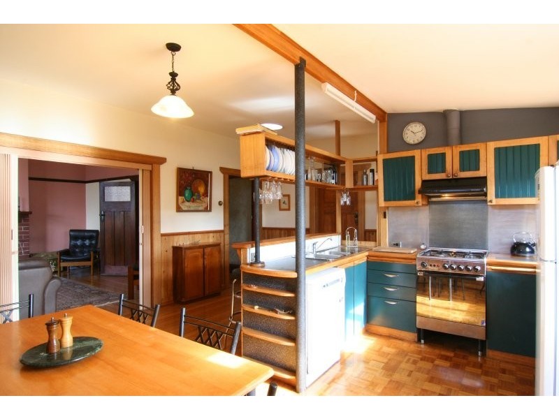 10 DIneen Street, Mowbray TAS 7248