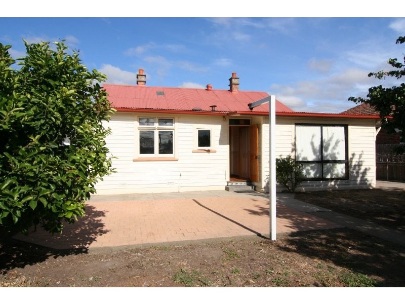 10 DIneen Street, Mowbray TAS 7248