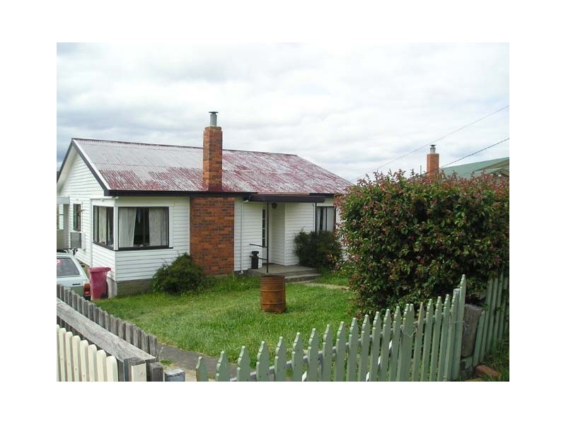 23 Sturt Crescent, Mayfield TAS 7248