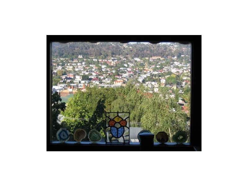 12 Edmund St, Launceston TAS 7250