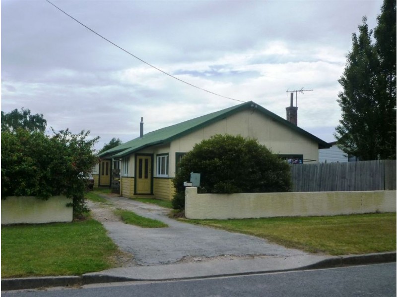 2/20 Jellico Street, Beauty Point TAS 7270