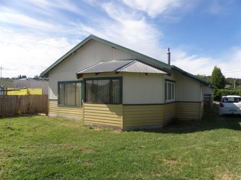 2/20 Jellico Street, Beauty Point TAS 7270