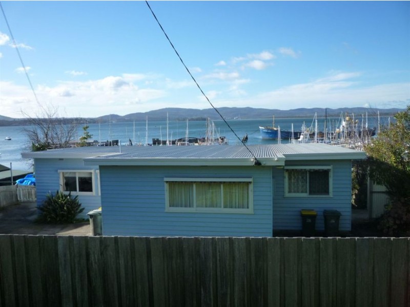 1/128 Flinders Street, Beauty Point TAS 7270
