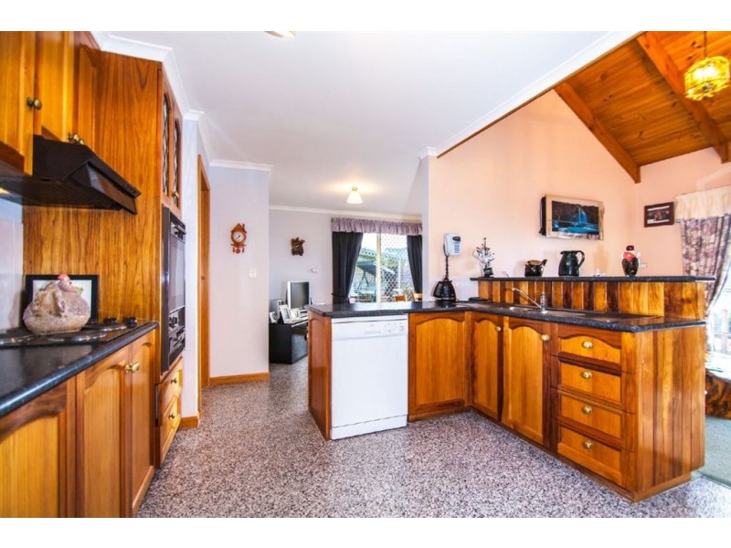 1 Doncaster Court, Trevallyn TAS 7250