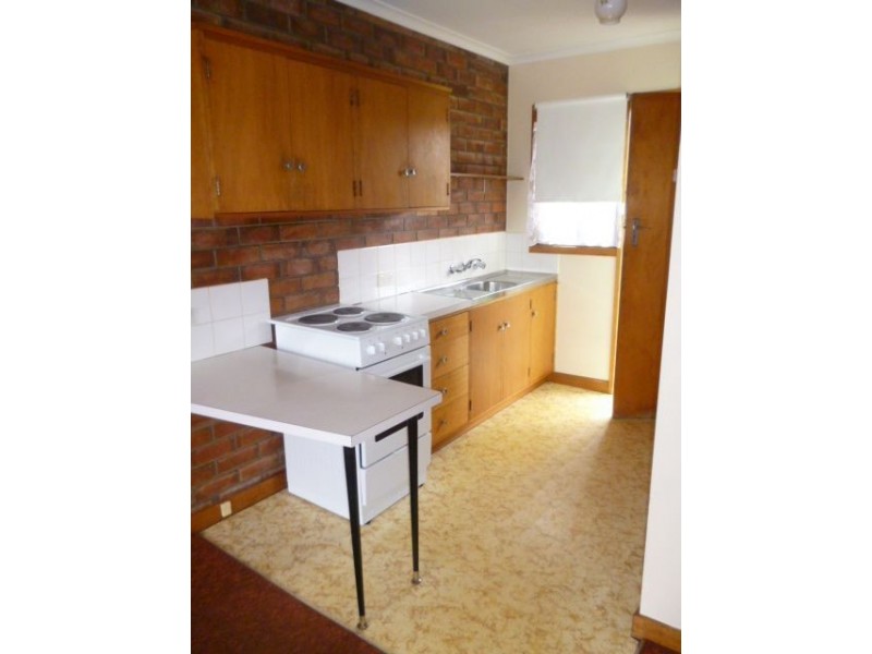 2/4 Albert Street, Youngtown TAS 7249