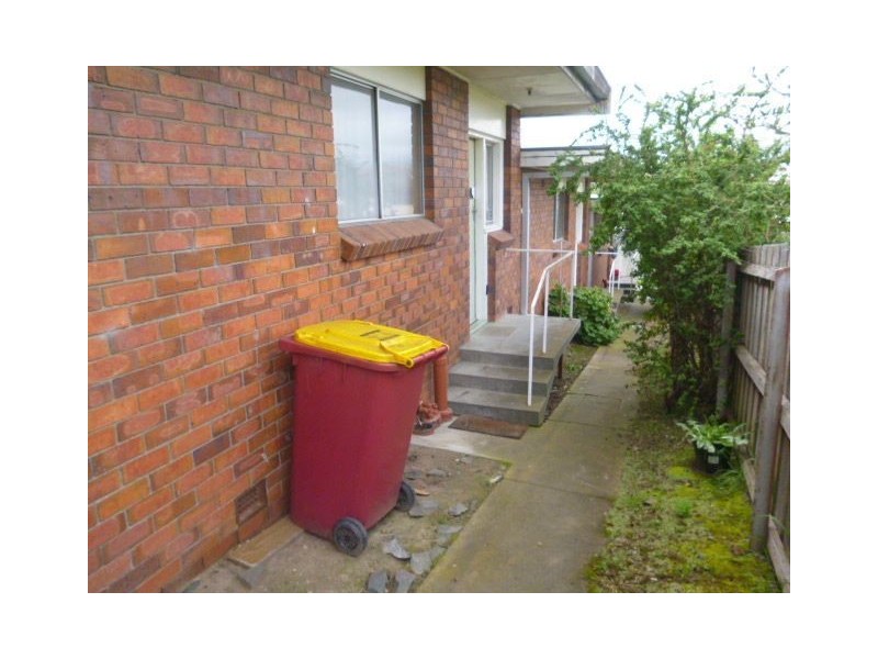 2/4 Albert Street, Youngtown TAS 7249