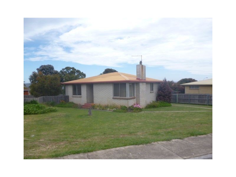 4 Grassdale Place, Ravenswood TAS 7250