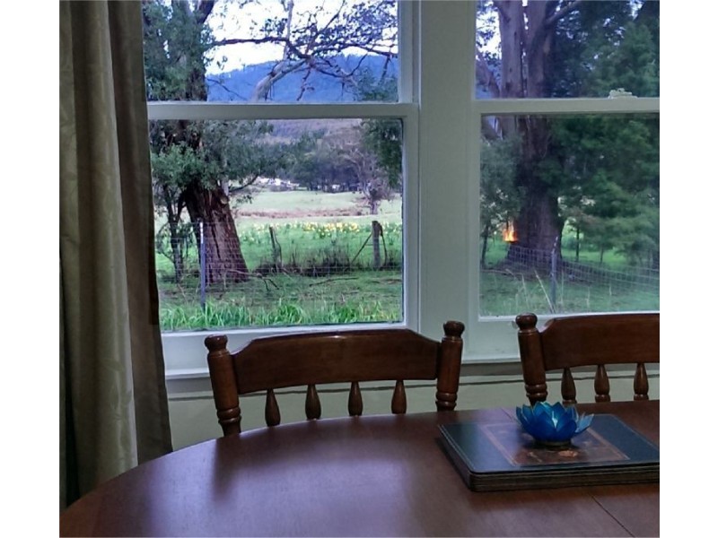 12 Quigleys Road, Holwell TAS 7275