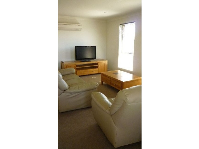 2/6 Jonagold Grove, Legana TAS 7277