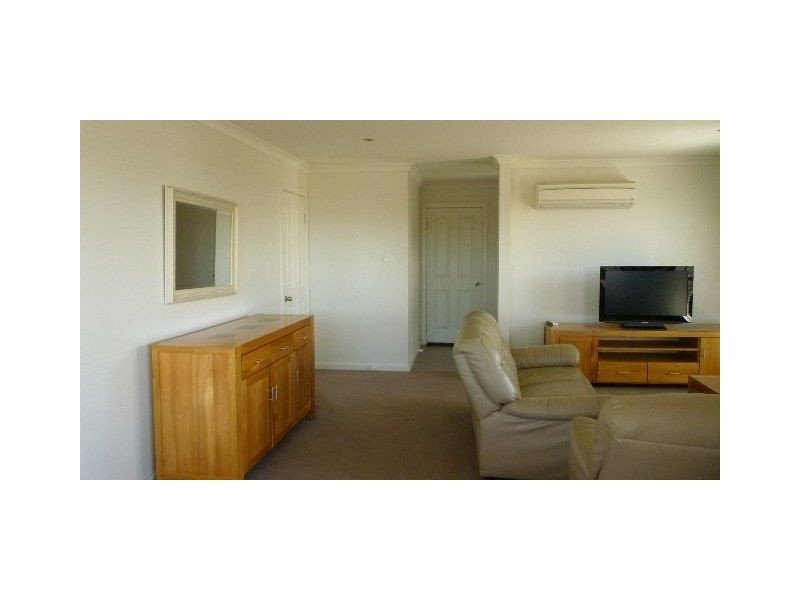 2/6 Jonagold Grove, Legana TAS 7277