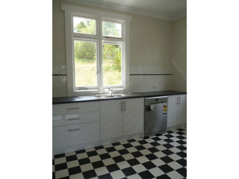 2 Bowen Ave, Trevallyn TAS 7250