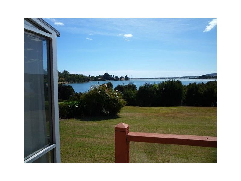 71 Sunset Boulevard, Clarence Point TAS 7270