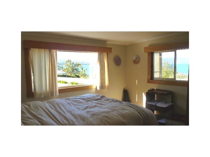 9 Clarke Street, Beauty Point TAS 7270