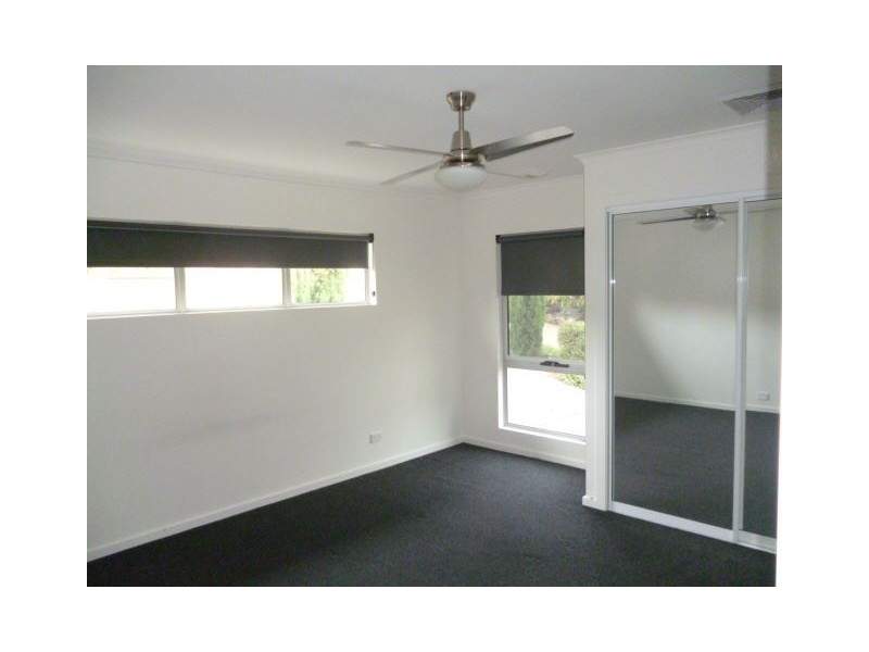 1/8 Beverley Hills Road, Newstead TAS 7250
