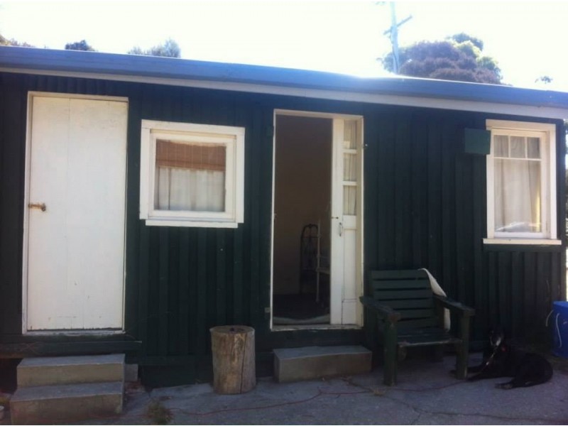 8 Top Road, Greens Beach TAS 7270