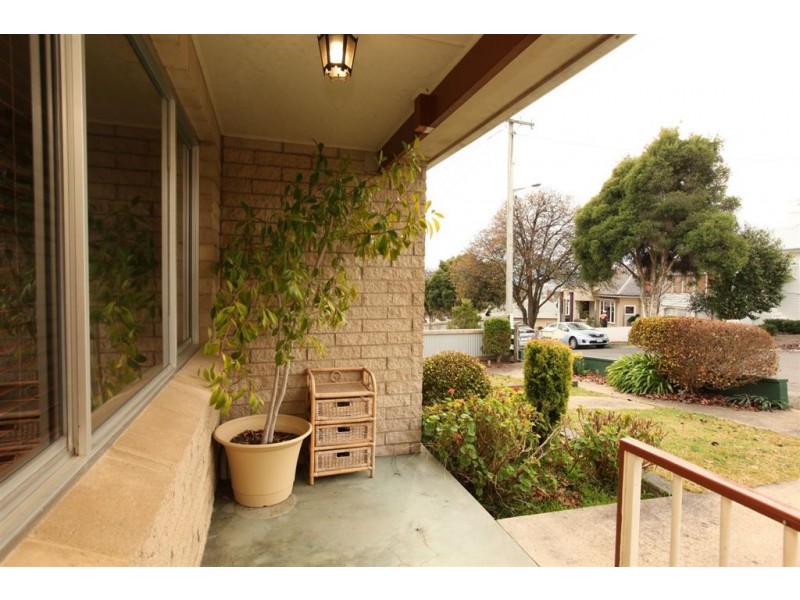 2/10 Chant Street, East Launceston TAS 7250