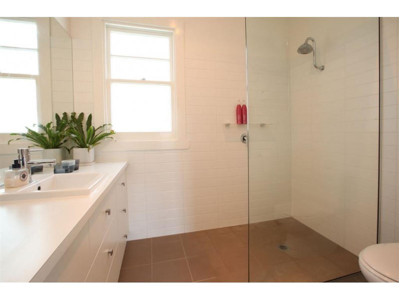 20 Douglas Street, Newstead TAS 7250