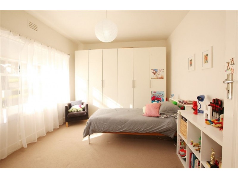 20 Douglas Street, Newstead TAS 7250