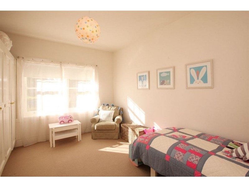 20 Douglas Street, Newstead TAS 7250