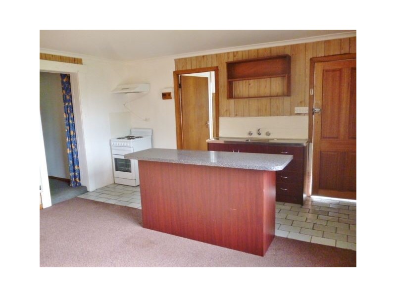 2/16 Beatty Street, Beauty Point TAS 7270