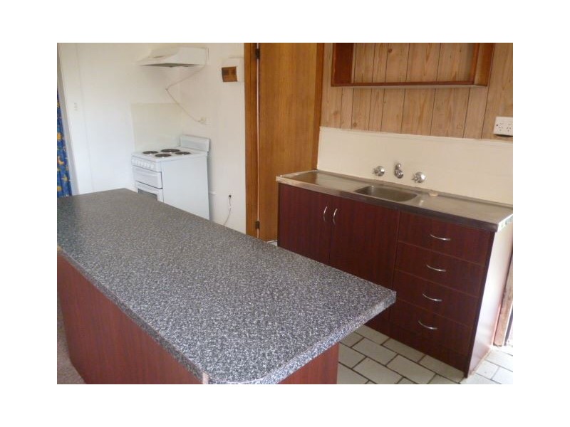 2/16 Beatty Street, Beauty Point TAS 7270