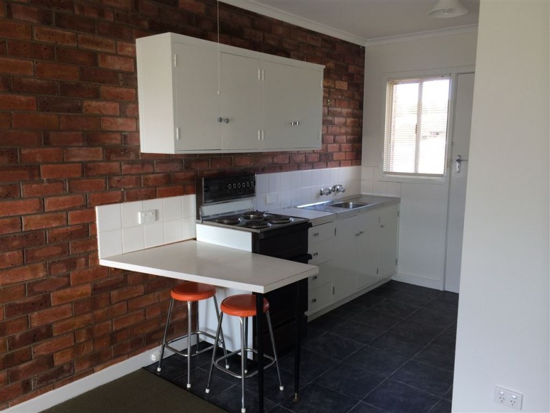 3/4 Albert Street, Youngtown TAS 7249