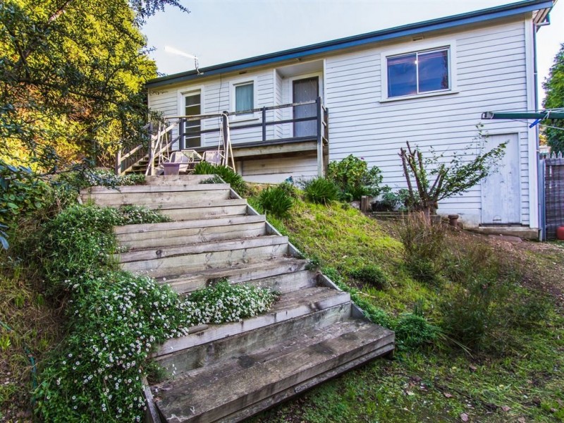 14 Elouera Street, Trevallyn TAS 7250