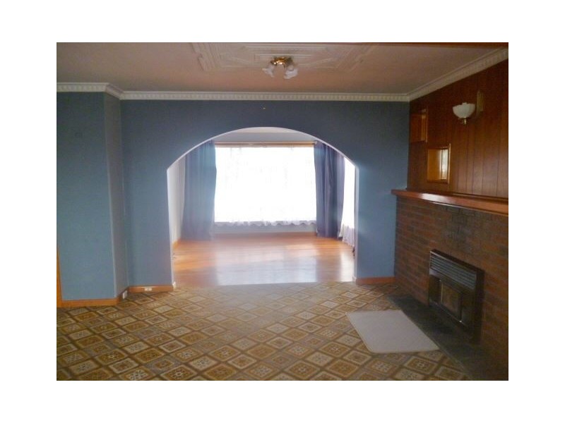 19 Tompsons Lane, Newnham TAS 7248