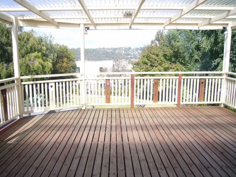 18 Talbot Road, South Launceston TAS 7249