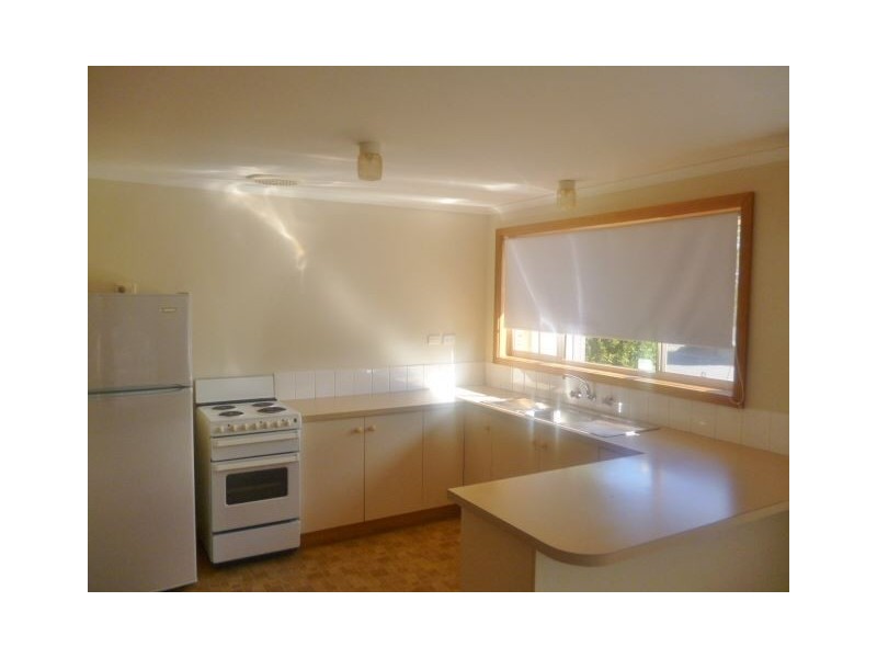 2/22 Calais Street, Mowbray TAS 7248