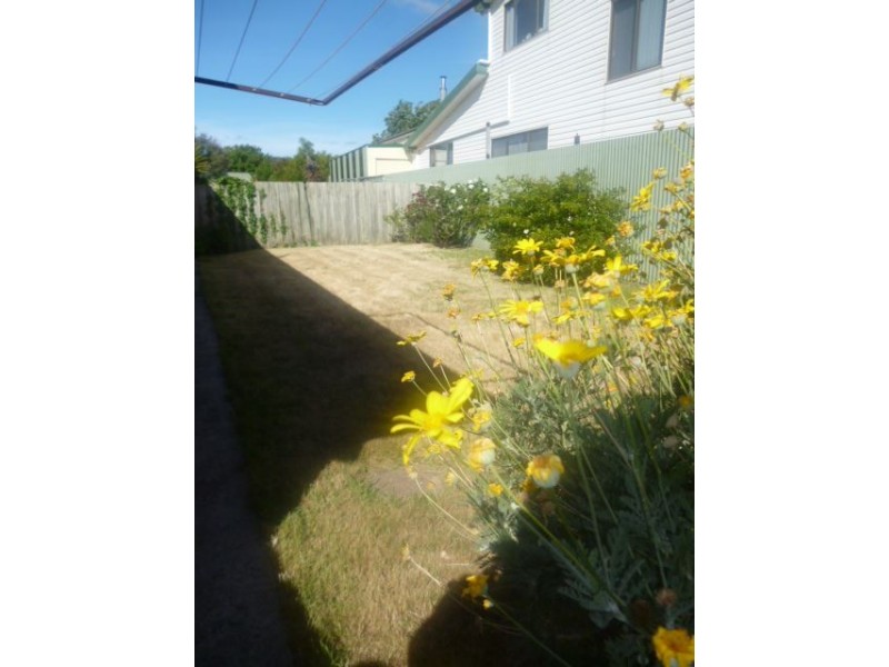 2/22 Calais Street, Mowbray TAS 7248