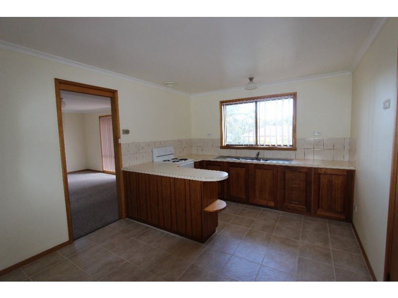2/27 Las Vegas Drive, Launceston TAS 7250