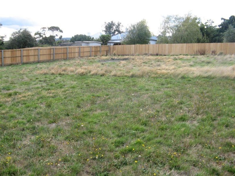 6 Tender Way, St Leonards TAS 7250