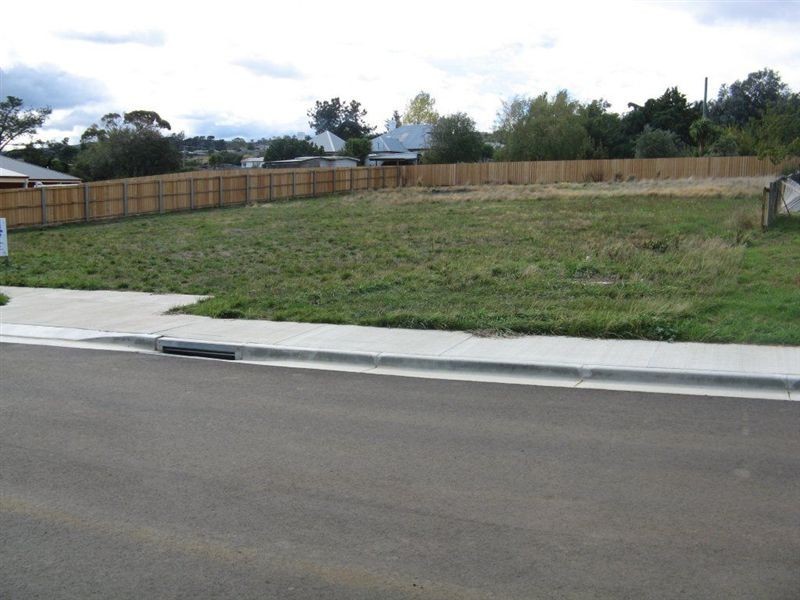 6 Tender Way, St Leonards TAS 7250