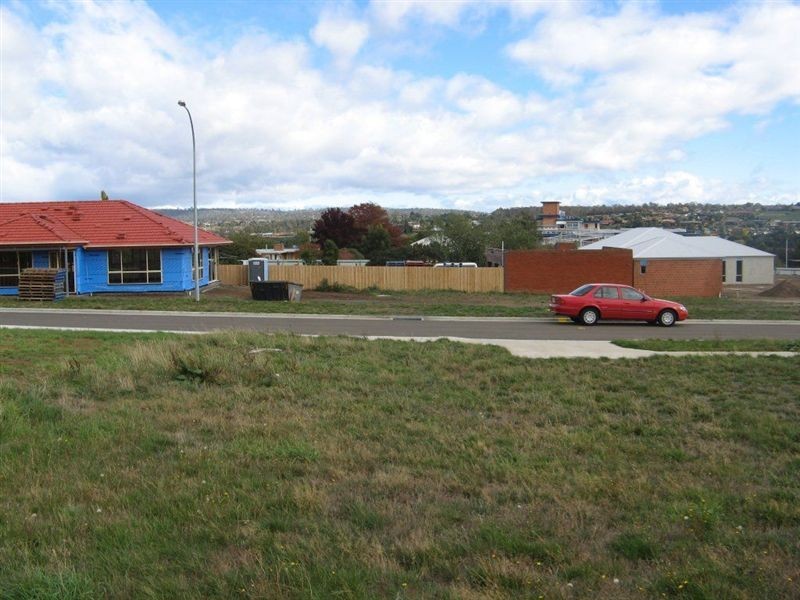 6 Tender Way, St Leonards TAS 7250