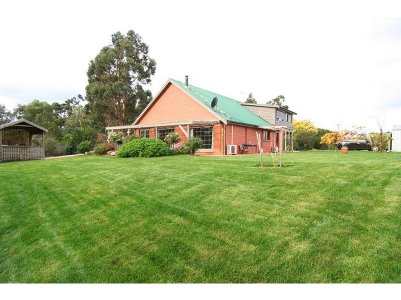 15 Swan Point Esplanade, Swan Point TAS 7275
