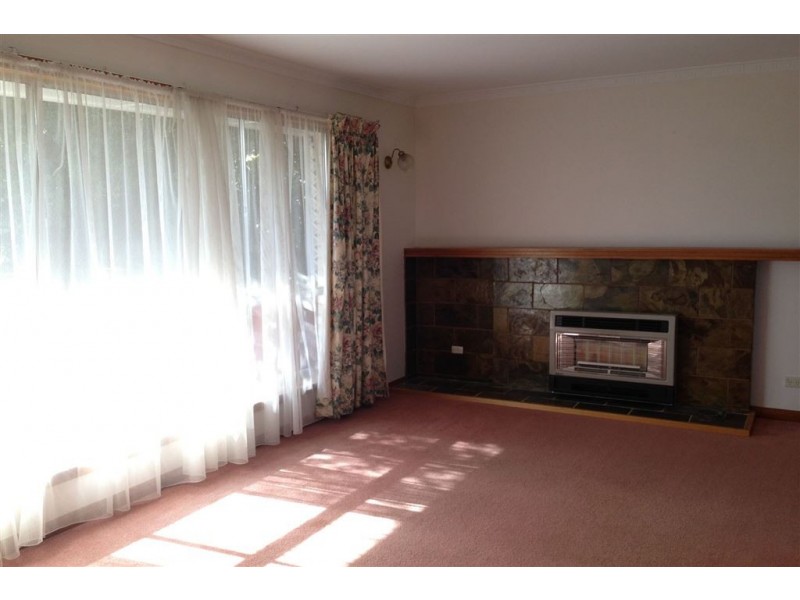 22 Crandon Crescent, Newnham TAS 7248