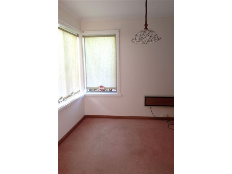 22 Crandon Crescent, Newnham TAS 7248