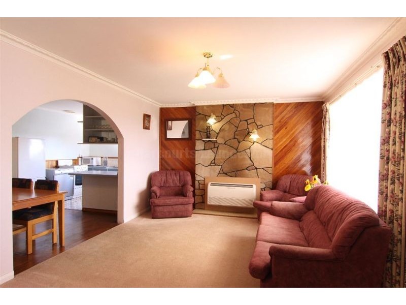 36 Peters Avenue, Summerhill TAS 7250