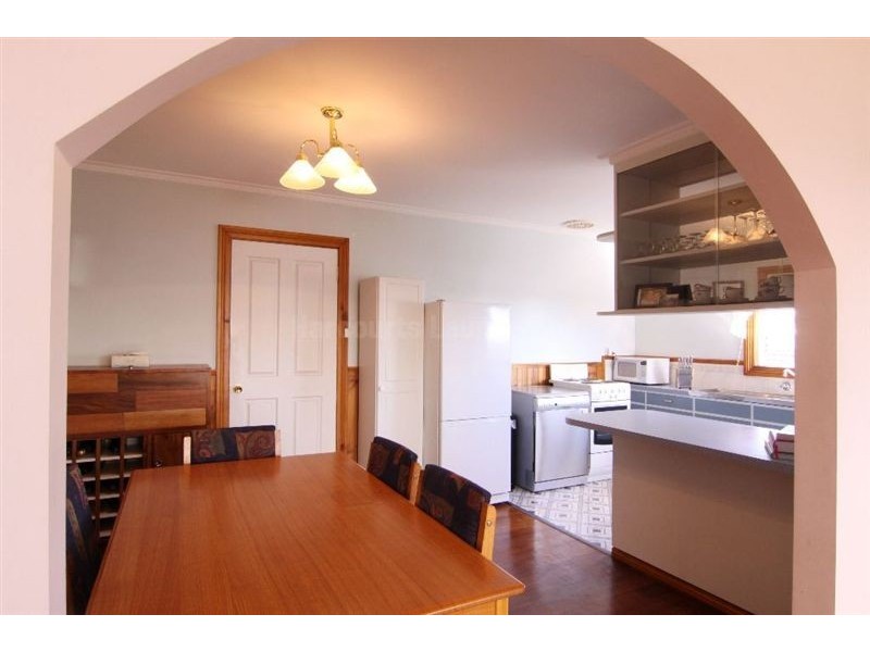 36 Peters Avenue, Summerhill TAS 7250