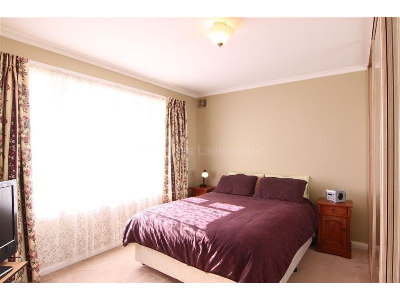 36 Peters Avenue, Summerhill TAS 7250