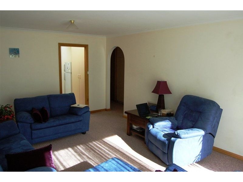 1/35-37 Parklands Parade, Newnham TAS 7248