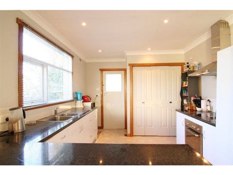 46 Paringa Avenue, Newnham TAS 7248